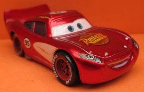 DISNEY / PIXAR - MOVIE CARS - RADIATOR SPRINGS McQUEEN