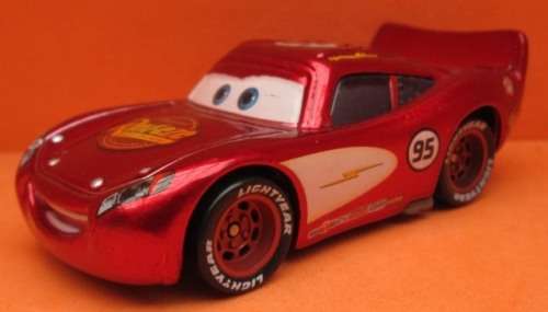 DISNEY / PIXAR - MOVIE CARS - RADIATOR SPRINGS McQUEEN