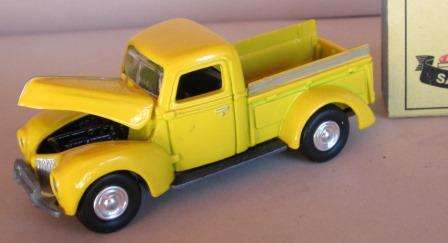 JOHNNY LIGHTNING No P412 1940 FORD PICK-UP TRUCK