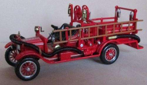 1916 FORD MODEL T FIRE ENGINE - MATCHBOX MODELS OF YESTERYEAR YFE22-M