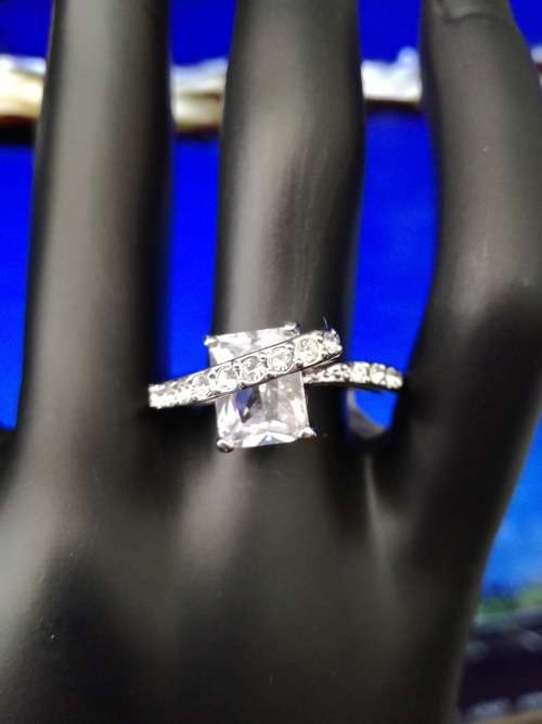 ***Crazy 99 cents SALE***18K Silver Plated Fashion Ring Set AAA+ CZ - Size 8