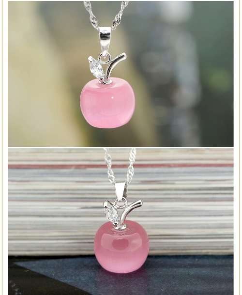***Crazy 99 cents SALE** Stunning 925 Silver apple Neclace