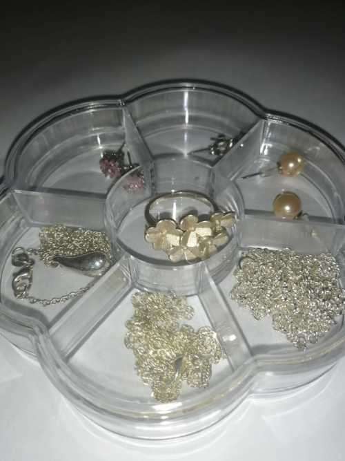 Mix Box of jewellery Items