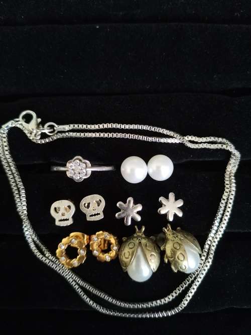 Pic a MIX - 7 Piece Jewellery set in Box (3)