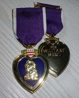 PURPLE HEART MEDAL MERIT ORDER USA gold plated enameled COPY