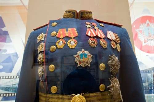 RUSSIA Soviet USSR WWII communist Medal Order of the VICTORY zirkons POBEDA gold plated replica box