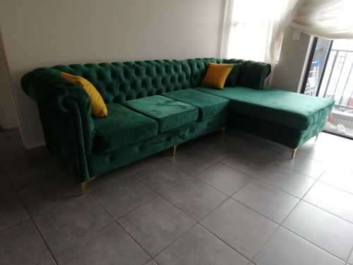 L shaped Chesterfield Bestseller