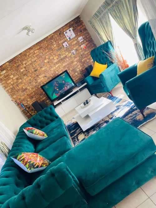 L shaped Chesterfield Bestseller