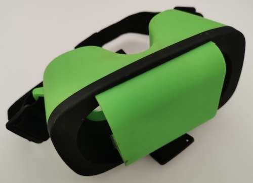 Waterproof Virtual Reality (VR) Headset for your Smartphone (CLEARANCE)