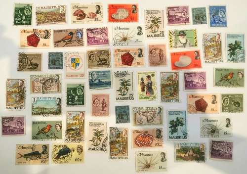 50 x Mixed Mauritius Stamps 1905-85 (CLEARANCE)