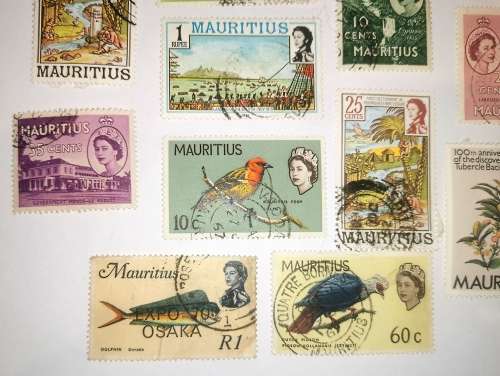 50 x Mixed Mauritius Stamps 1905-85 (CLEARANCE)