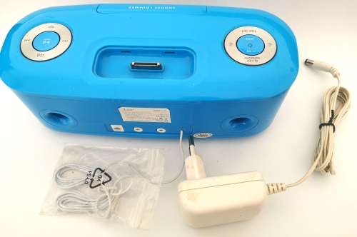 iLuv iMM153 Desktop Alarm Clock with Bed Shaker for your iPod (CLEARANCE)