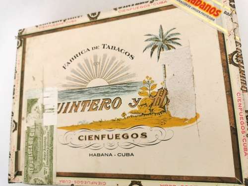 2 x Empty Cuban Cigar Cedarwood Boxes - damaged (CLEARANCE)