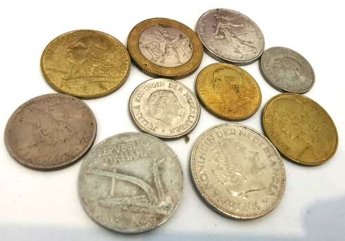 10 x Various International Coins (CLEARANCE)