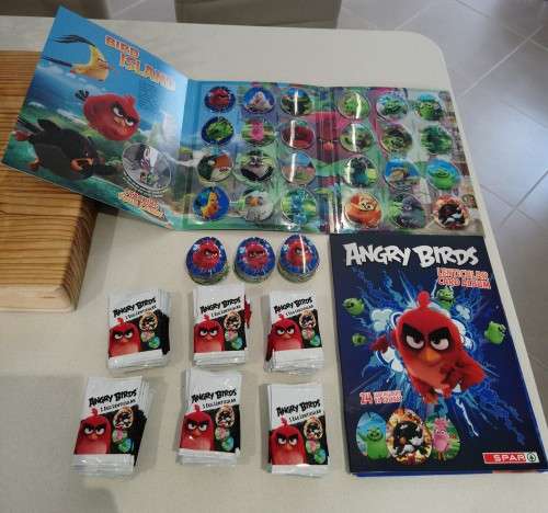 LARGE ....Angry Birds Egg Lenticular Collection