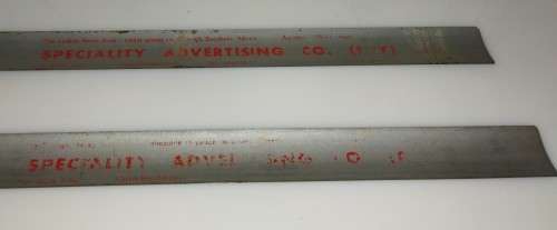 2 x Vintage Snap Rule