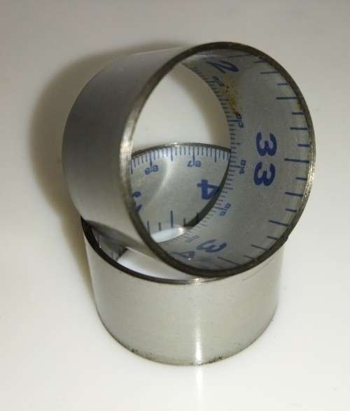 2 x Vintage Snap Rule