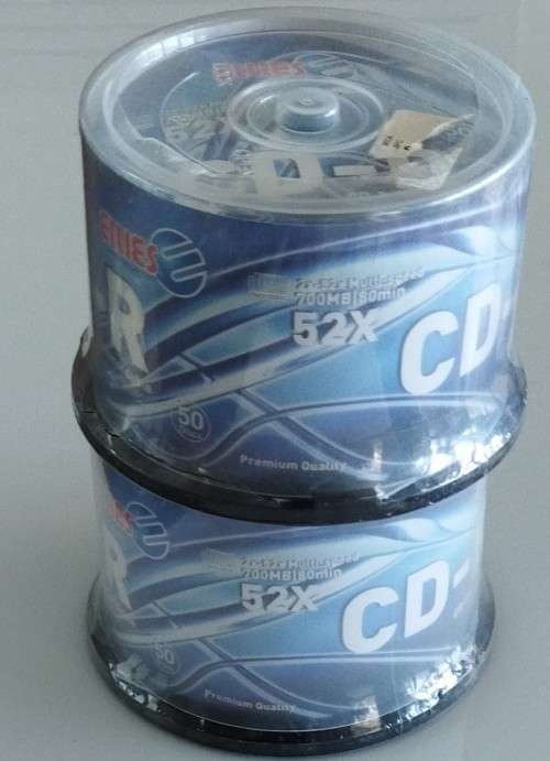 2 x 50 Blank CR-R Ellies 700mb (One bid for 100 discs)