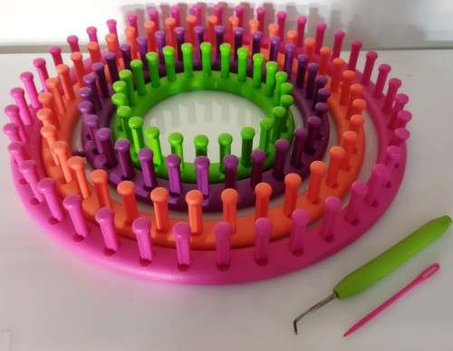 Round Knitting Loom set