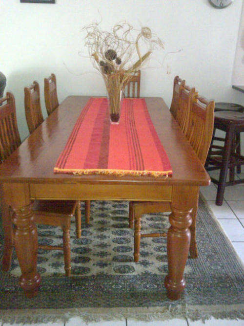 8 Seater Oregon Pine Table & Chairs