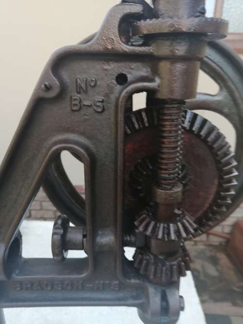 Drill press Bradson no:5