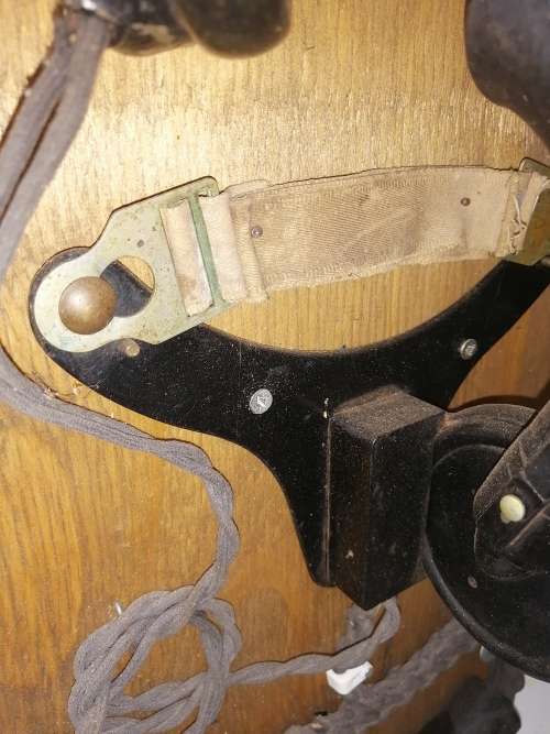 Ear and mouth piece used for telephone communication