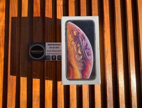 IPHONE XS 256GB GOLD [BRAND NEW SEALED]