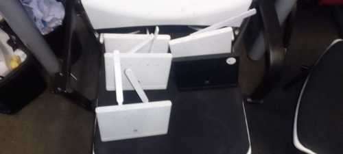 5 X Huawei WIFI Routers, 4G/5G LTE, Chargers tested working, WIFI connection , Business Use,