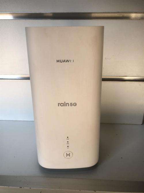 Liquidation Stock 4 x 5G Rain Routers, DSTV 5G Router, Chargers, Working 100%, Clean as New