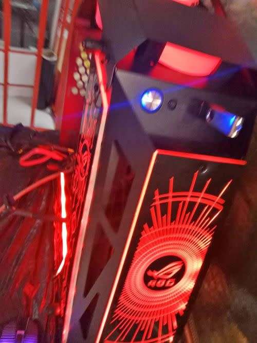 Mining Rig/ Gaming,i7 7700 7th, 24GB, 250GB SSD, RX 580 8GB GPU, 2TB, RGB Fan, 650, Dell 20` Monitor