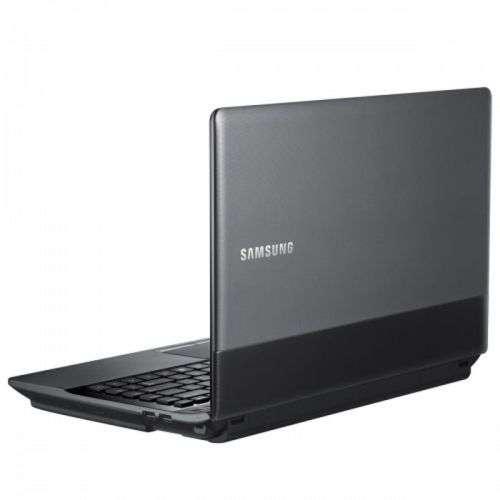 Designers Samsung ,i7 ,8GB Ram, 800GB SSD, WIFI, Bluetooth, Original Charger, 8 Cores CPU Power