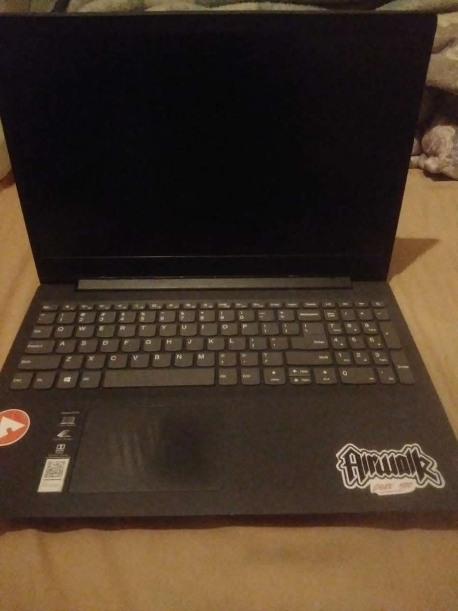 Back to School Lenovo S145, Intel Celeron 10th, 8GB, 1TB, Bluetooth, WIFI, 6 Hours Battery, Charger