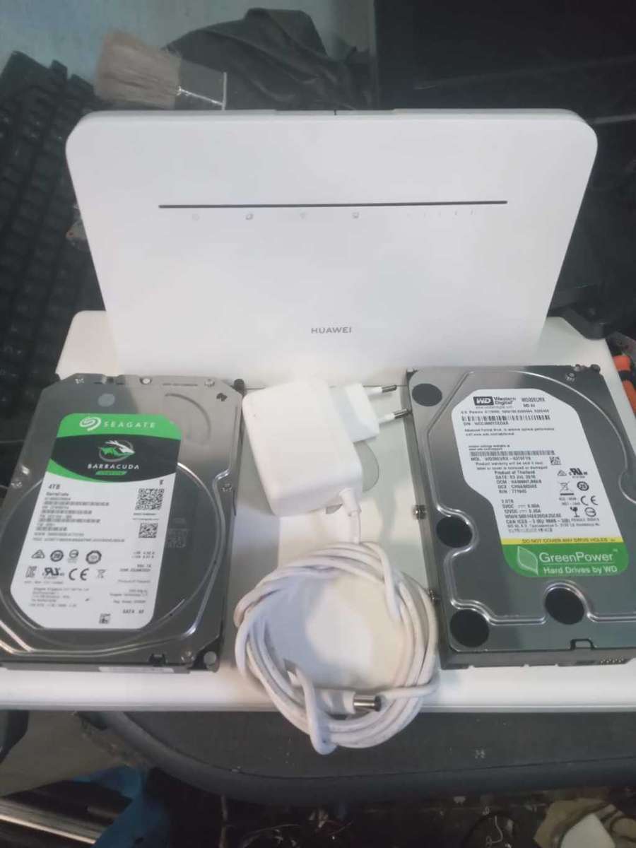 4TBx2, 2TB, Huawei Router 4G, One bid for all, One lot for everything, 100% Working, Excellent Clean