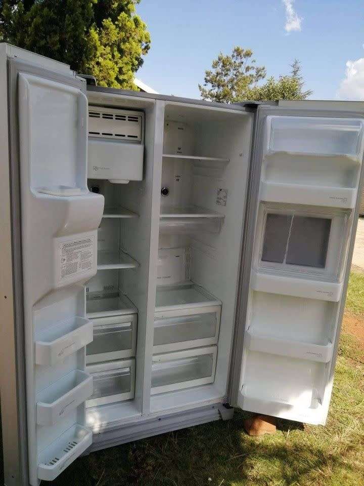 Samsung Double Door Mirror Dispenser Fridge, Ice Maker, Cooling, Freezer, Complete inside, Working