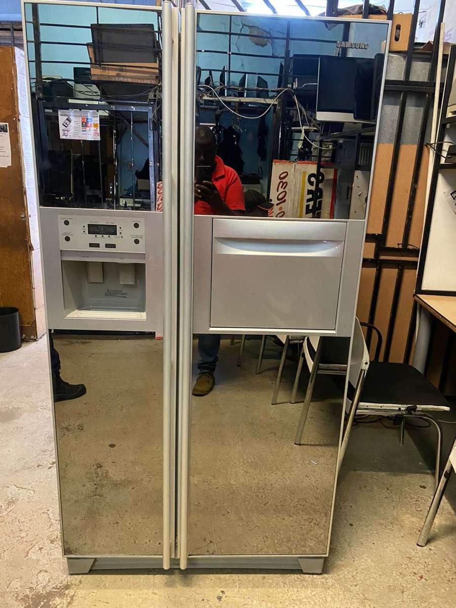 Samsung Double Door Mirror Dispenser Fridge, Ice Maker, Cooling, Freezer, Complete inside, Working
