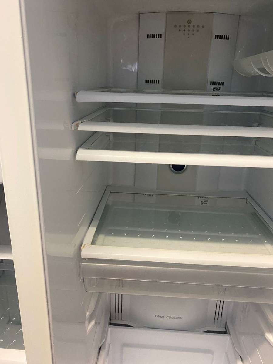 Samsung Double Door Mirror Dispenser Fridge, Ice Maker, Cooling, Freezer, Complete inside, Working