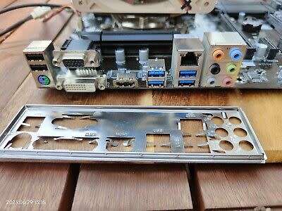 High End Gaming Motherboard, i5 8th Gen, 8GB Ram PC4, M.2 Slot, 2 x PCI Express, 2 Slots Rams, TPM