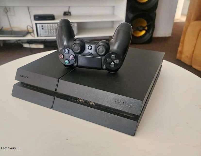 PlayStation 4 Unlimited Edition, 3 PS4 New Controllers, 1TB HDD, WIFI, HDMI, Adapter 100% Working