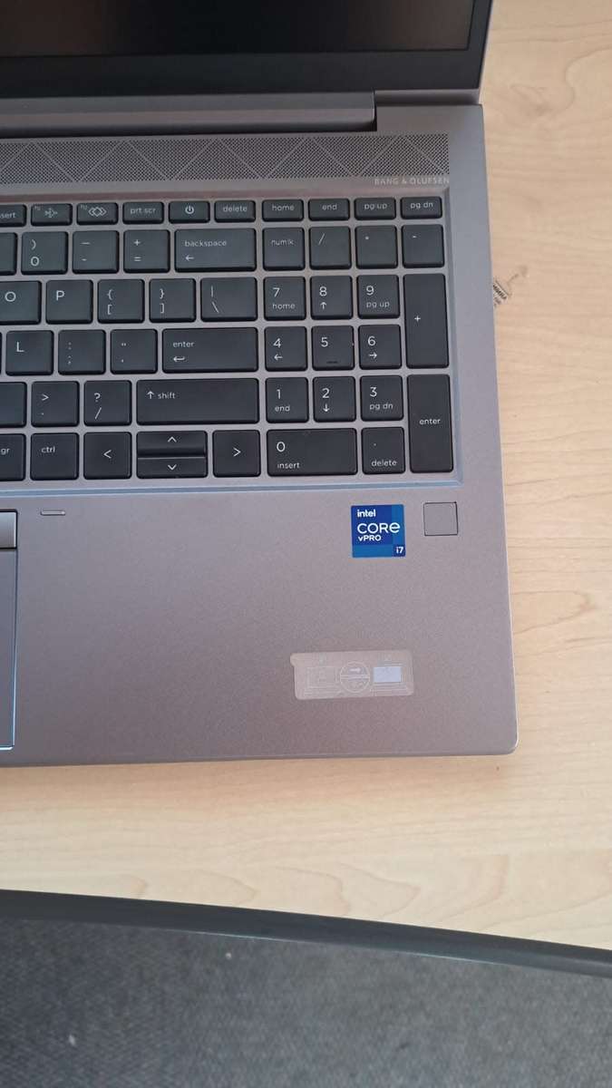 HP Zbook Firefly 15.6inch G8 Workstation, i7 11th Gen, 32GB Ram, 1TB M.2 Nvem SSD, Charger, Bag