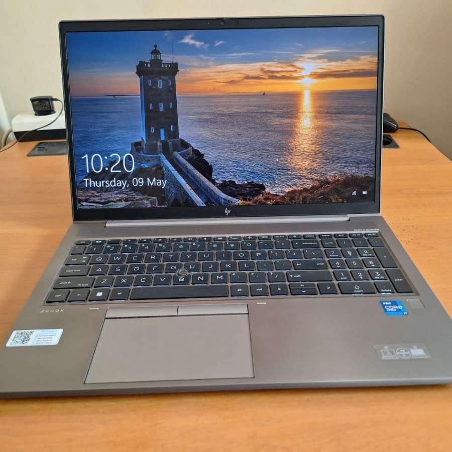 HP Zbook Firefly 15.6inch G8 Workstation, i7 11th Gen, 32GB Ram, 1TB M.2 Nvem SSD, Charger, Bag