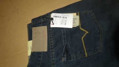 Guess regular fit bootleg size 34