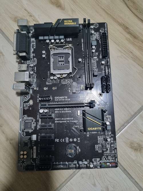 GIGABYTE GA-H110-D3A motherboard please read
