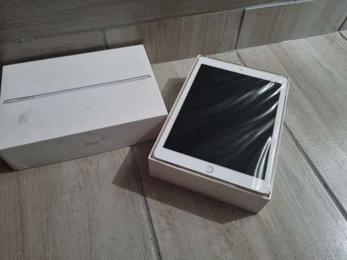 Ipad 6th gen 32gb in brand new condition