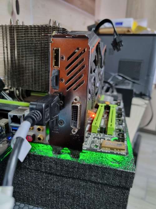 Gigabyte RX580 8gb Gaming with box