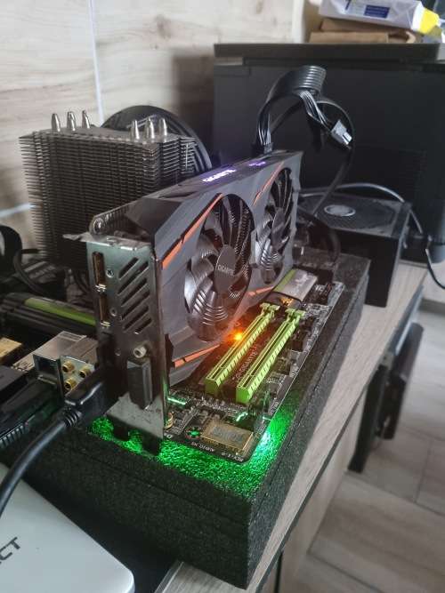 Gigabyte RX580 8gb Gaming