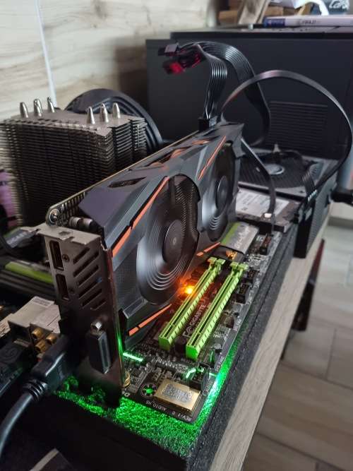 GIGABYTE RX580 8GB MI