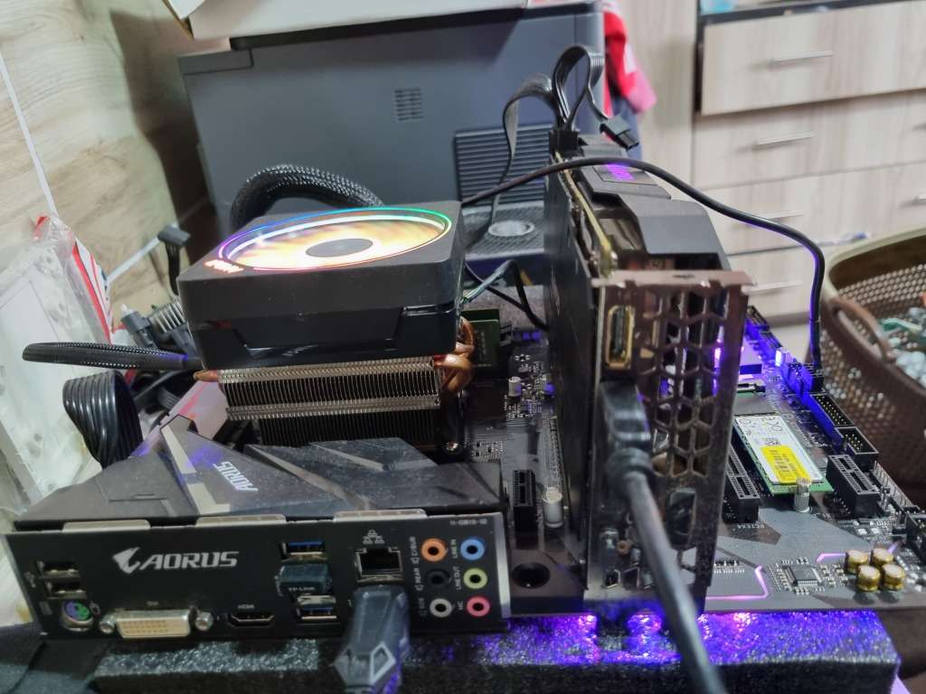 Aorus B450 Elite with Ryzen 7 2700x and 16gigs ram, will include a 1gig gpu