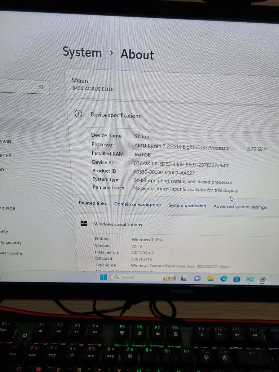 Aorus B450 Elite with Ryzen 7 2700x and 16gigs ram, will include a 1gig gpu