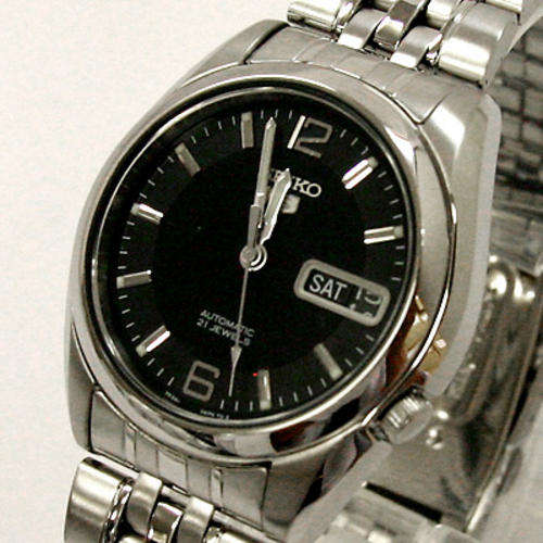 SEIKO AUTOMATIC 21 JEWELS**JETBLACK FACIA**STYLISH AND ELEGANT WITH SEE THRU CASEBACK**BRAND NEW!!**
