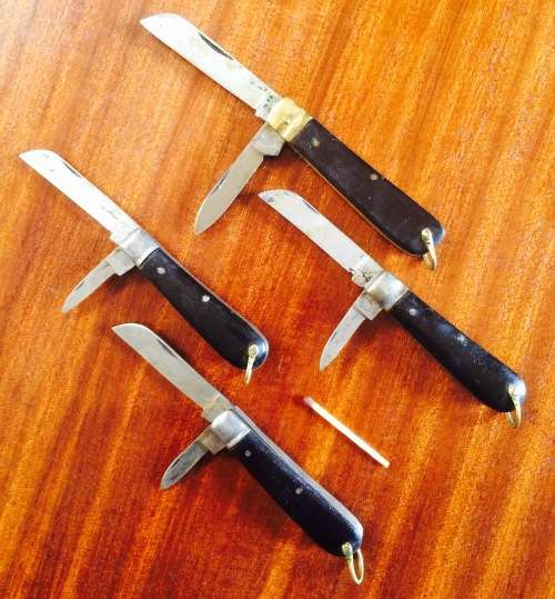4 x Pocket Knives / Knife Set